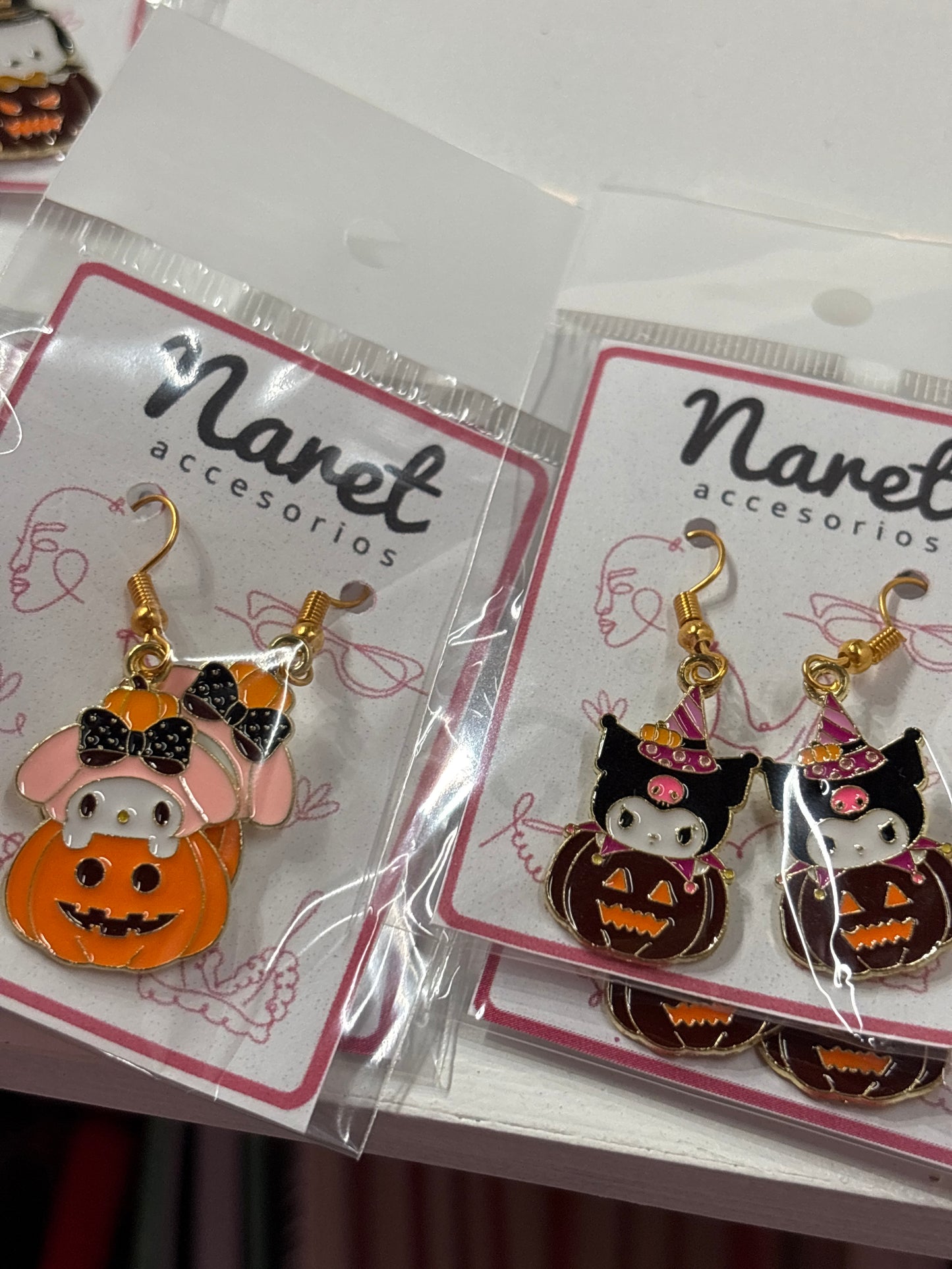 Aretes Sanrio Halloween