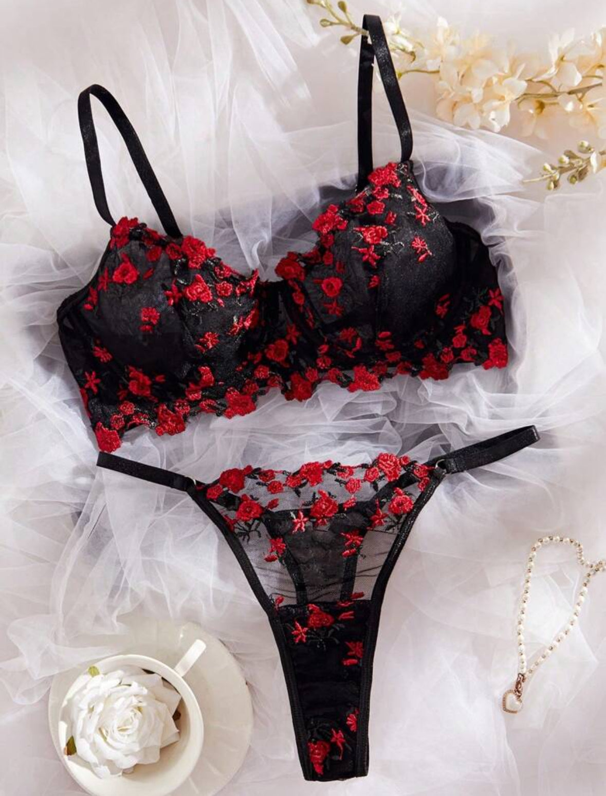 Lencería Sonia Roja