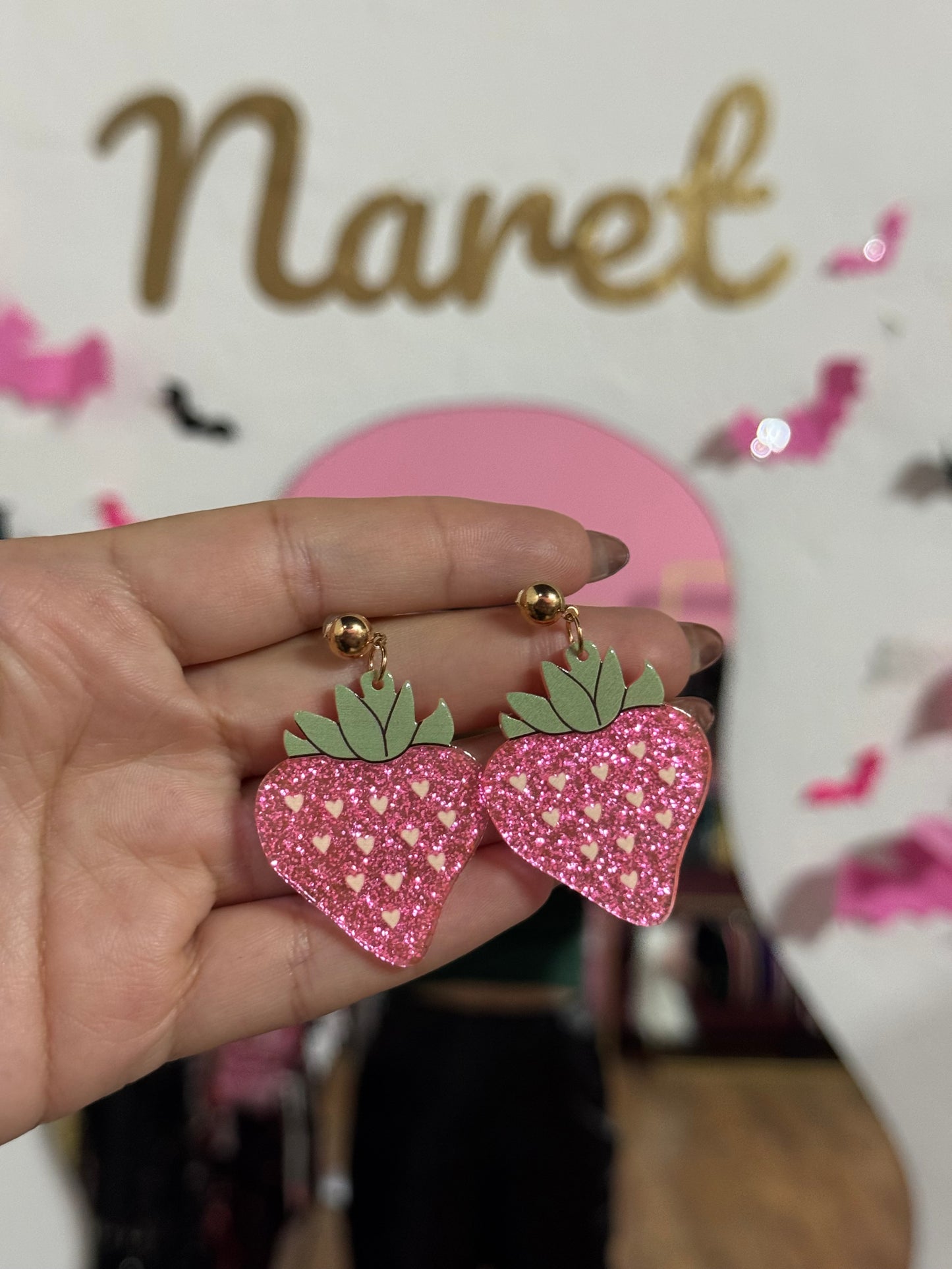 Aretes Fresa Rosa Acrílico