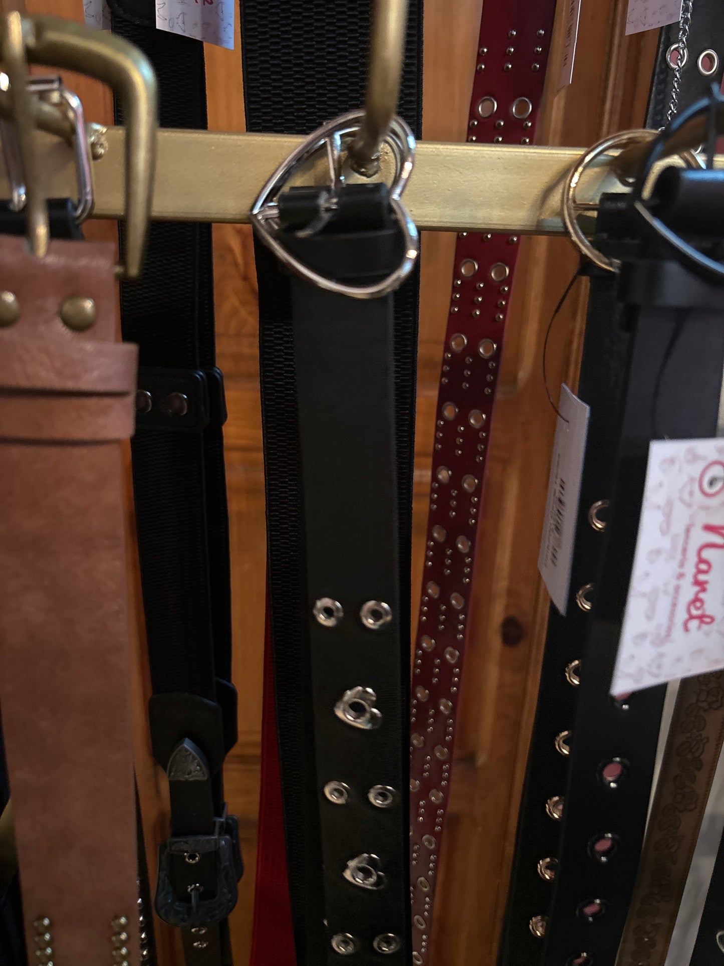 Cinturón Estoperoles Corazón y Hoyos