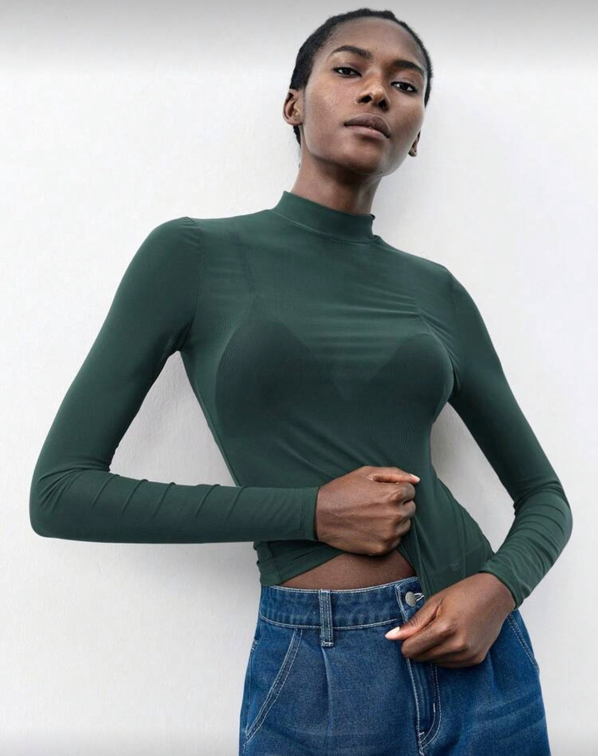 Top Mesh Cuello Esmeralda