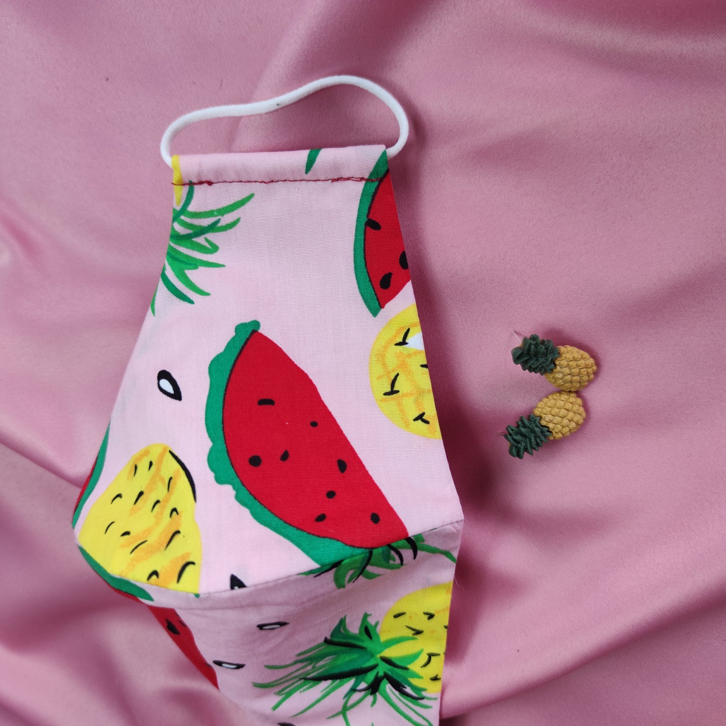 Cubrebocas Sandias y Pinas