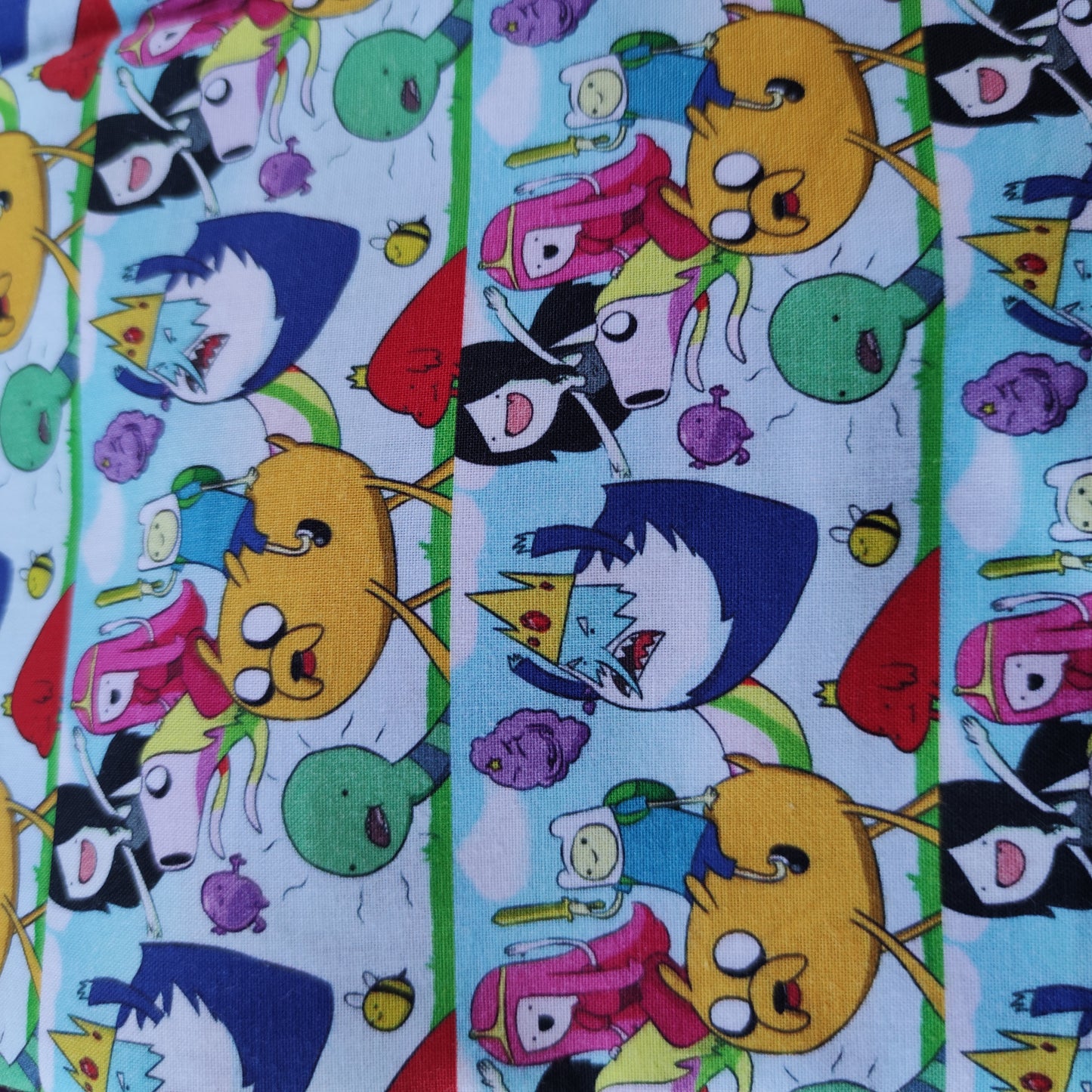 Cubrebocas Hora de Aventura