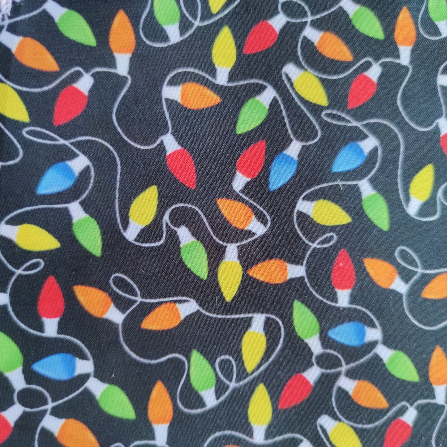 Cubrebocas Luces Navideñas