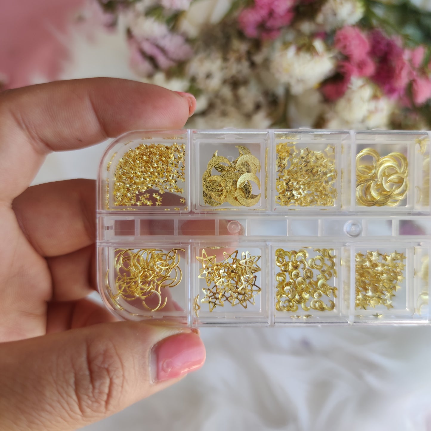 Aplicación Uñas Golden