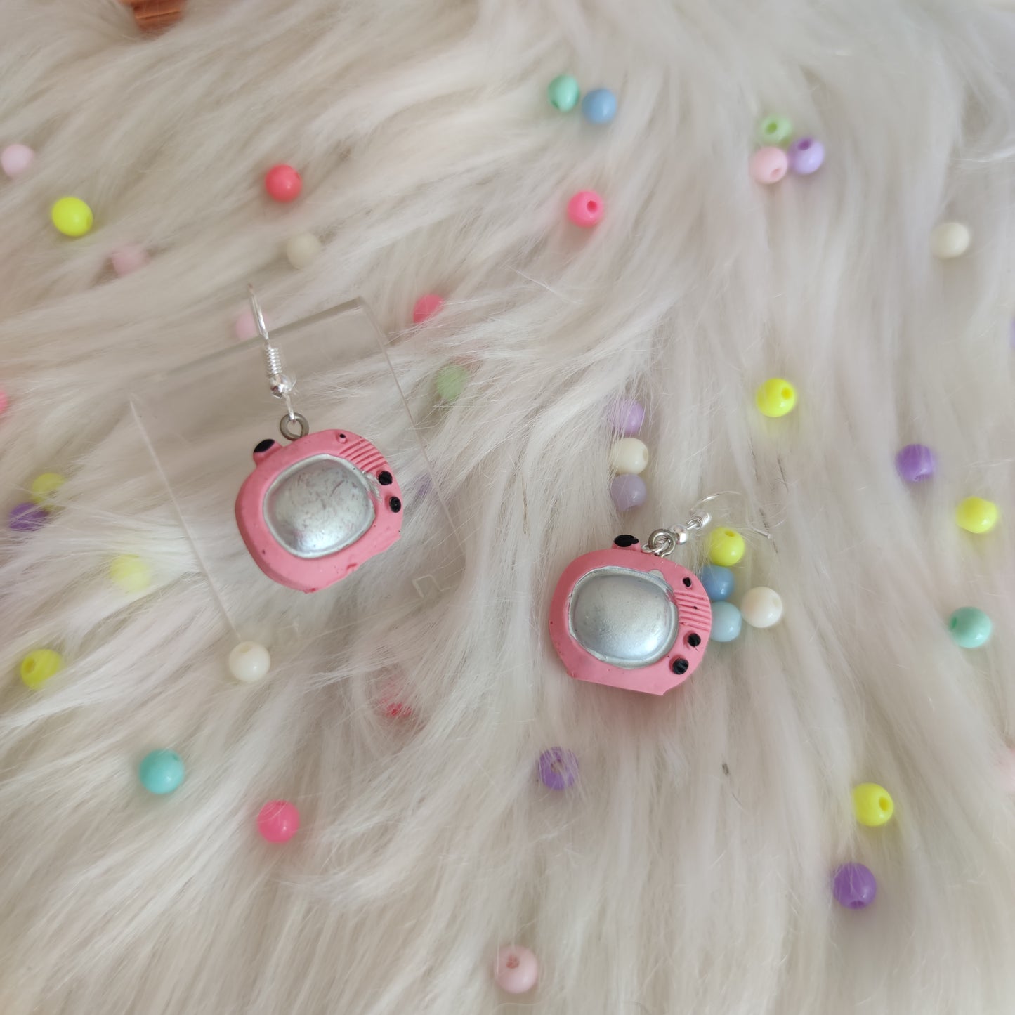 Aretes TV Rosa