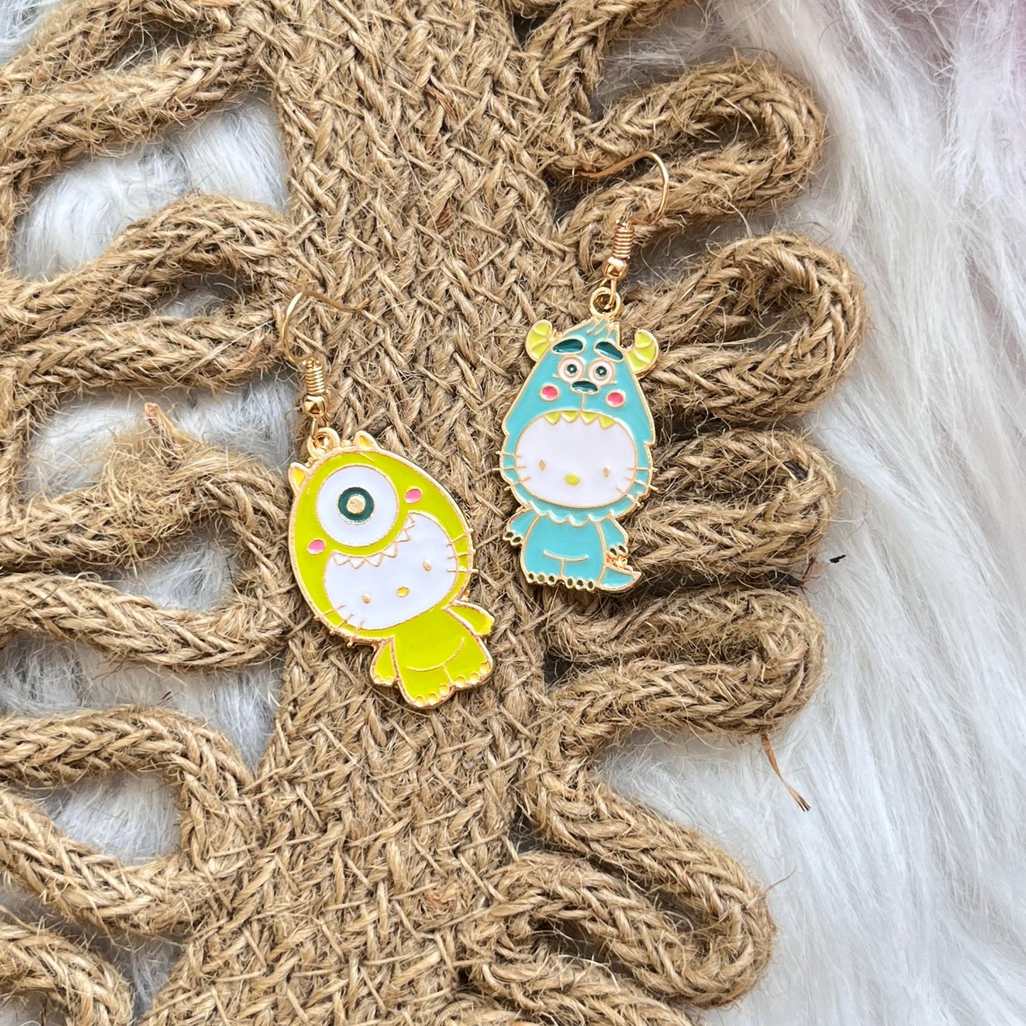 Aretes Hello Kitty Monster Inc
