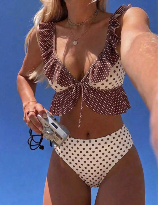 Bikini Polka Dots Café