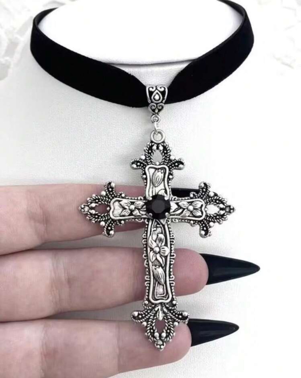 Chocker Gamuza con Dije