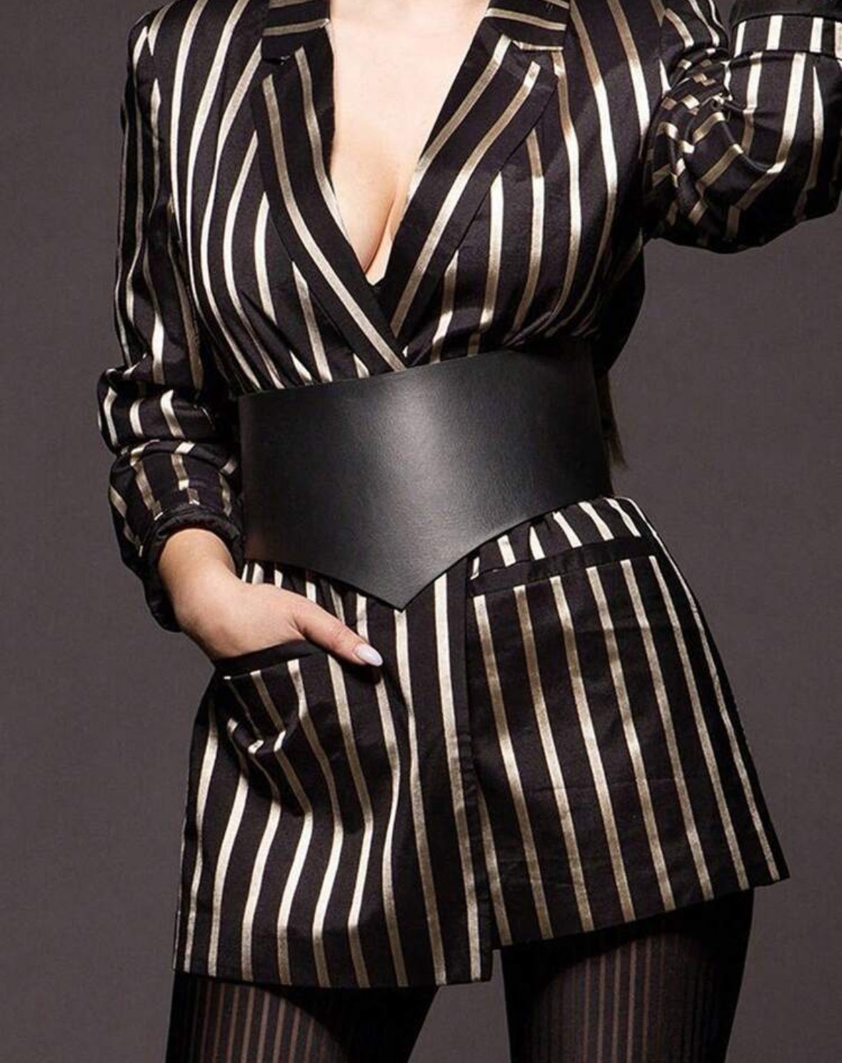 Cinturilla Eve