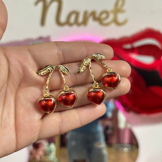 Aretes Cerezas Doradas