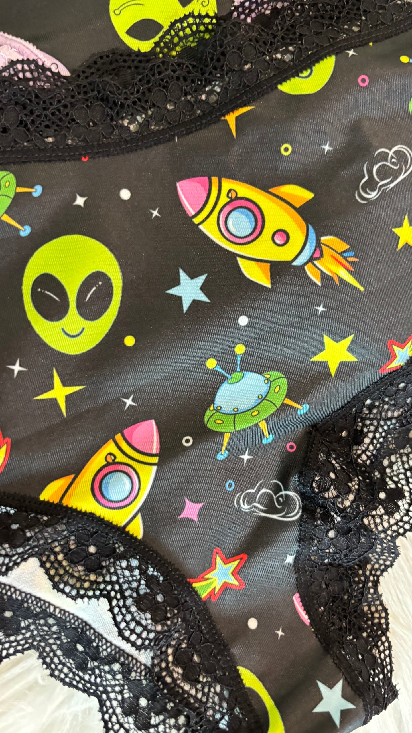 Pantaleta Alien