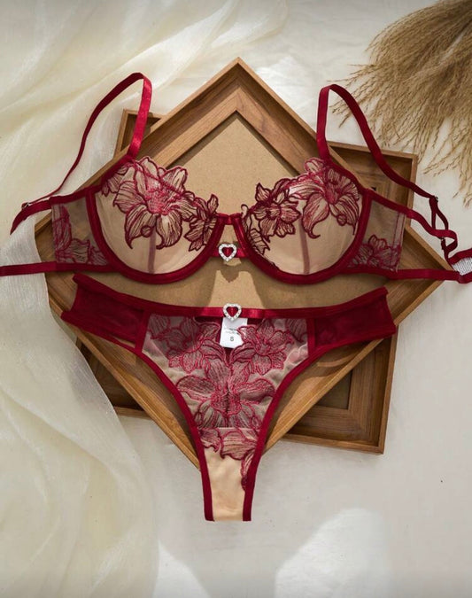 Lencería Mirna <3 Vino