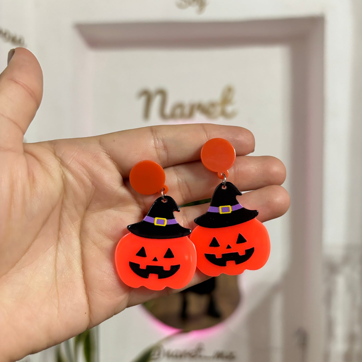 Aretes Calabaza con Sombrero Acrílico