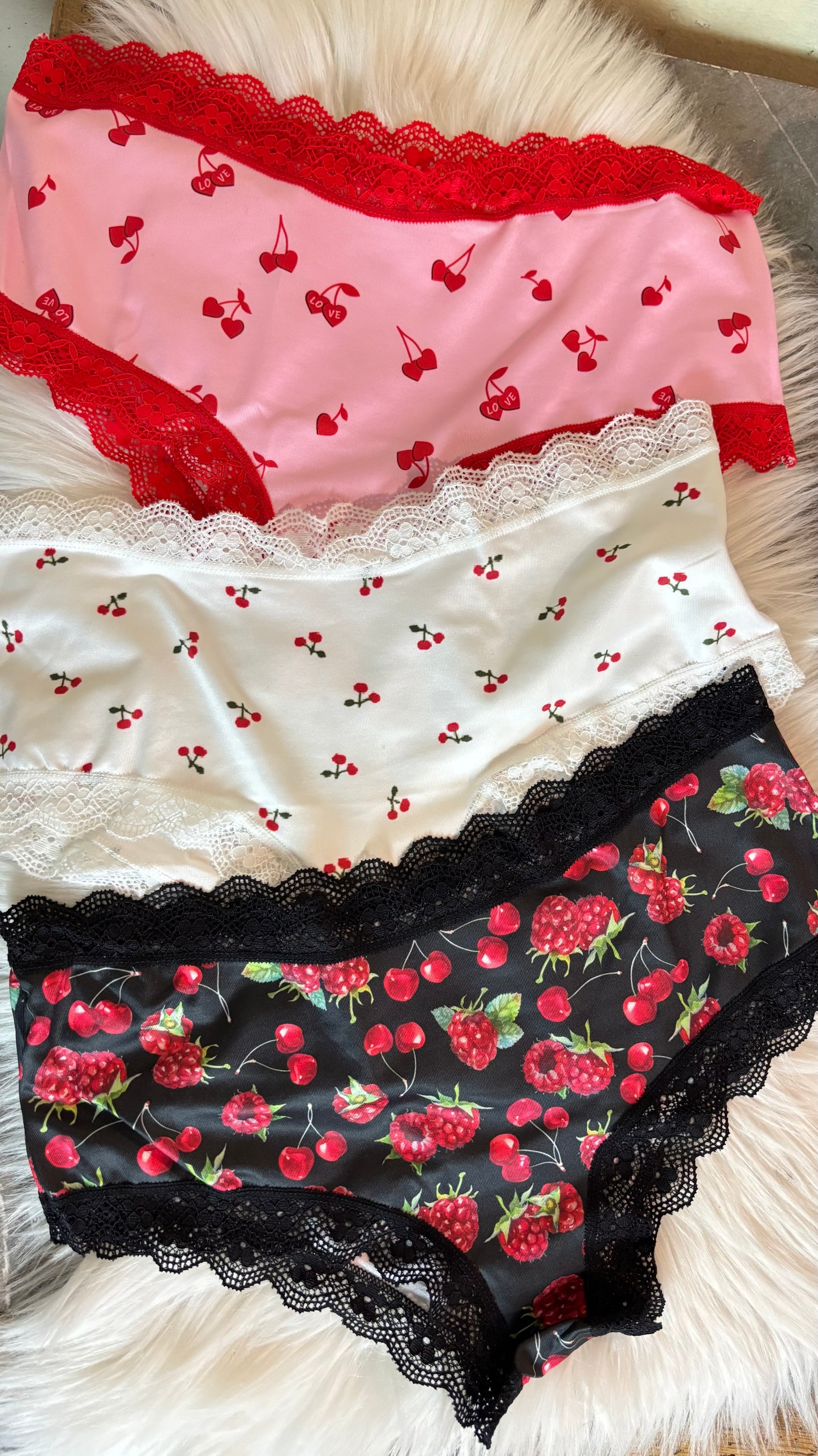 Pantaleta Frutos Rojos