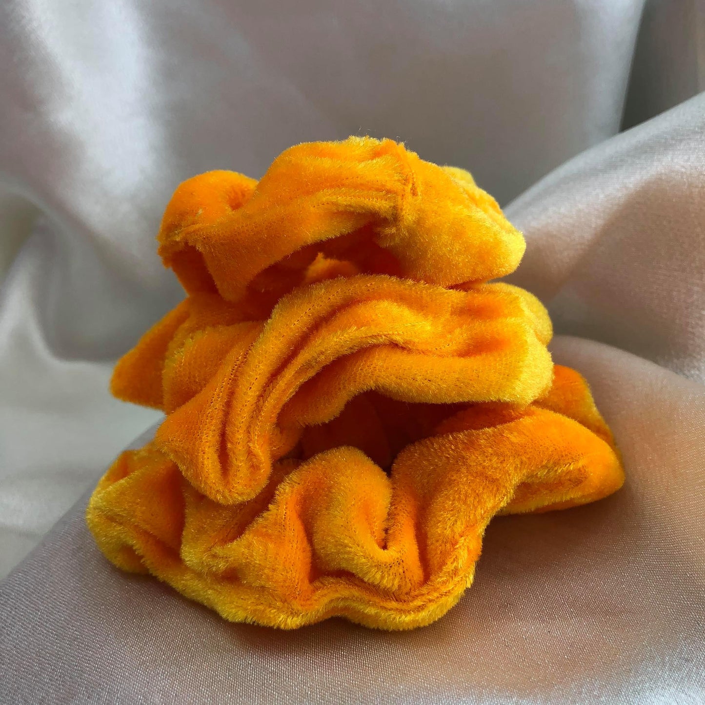 Scrunchie Velvet Naranja