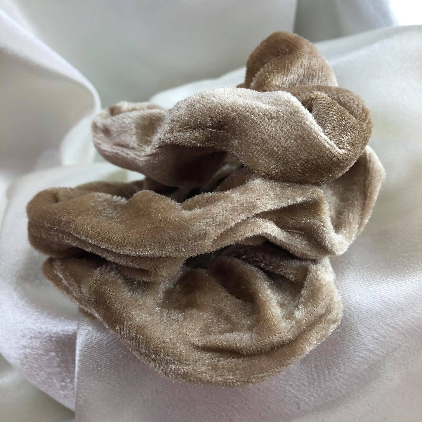 Scrunchie Velvet Cáfe