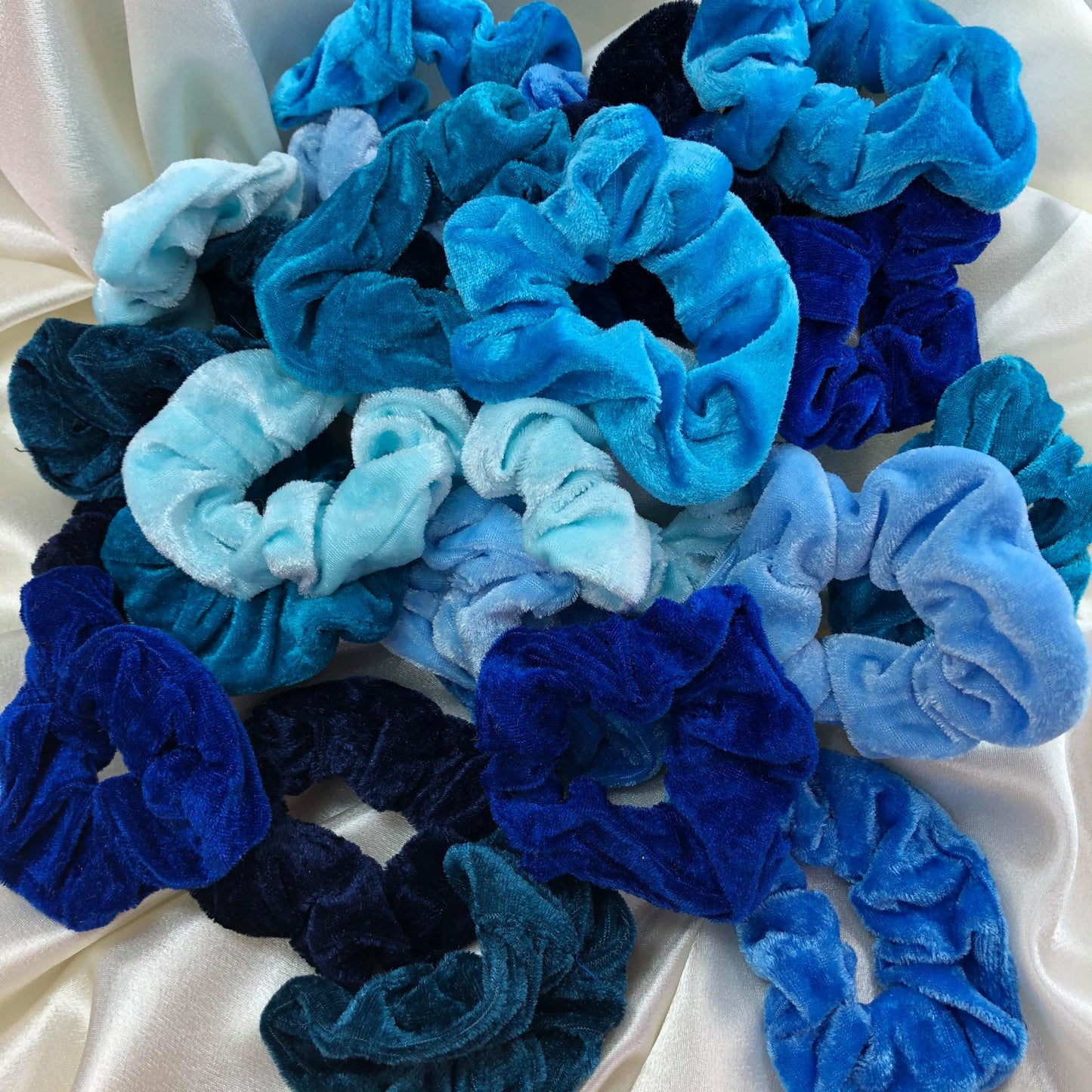 Scrunchie Velvet Azul