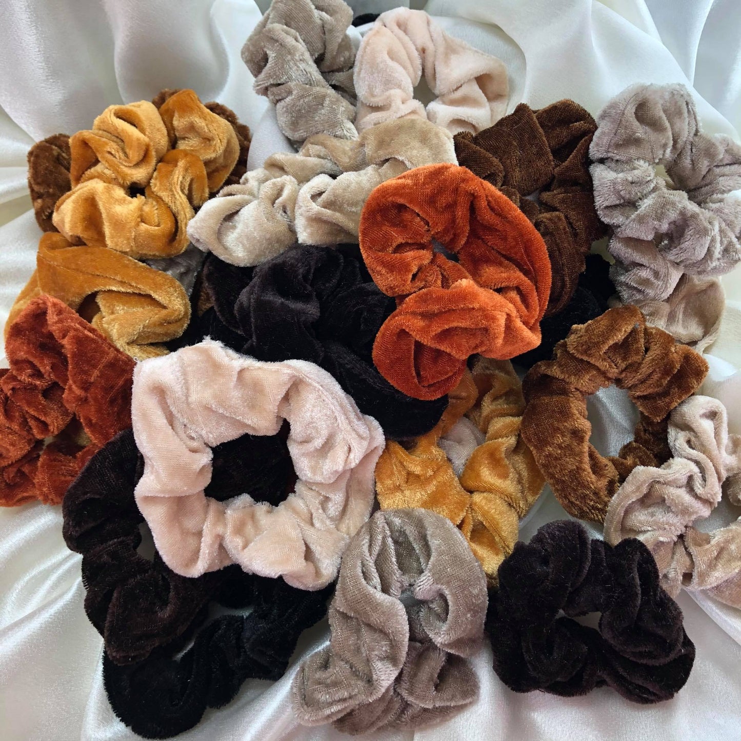 Scrunchie Velvet Cáfe