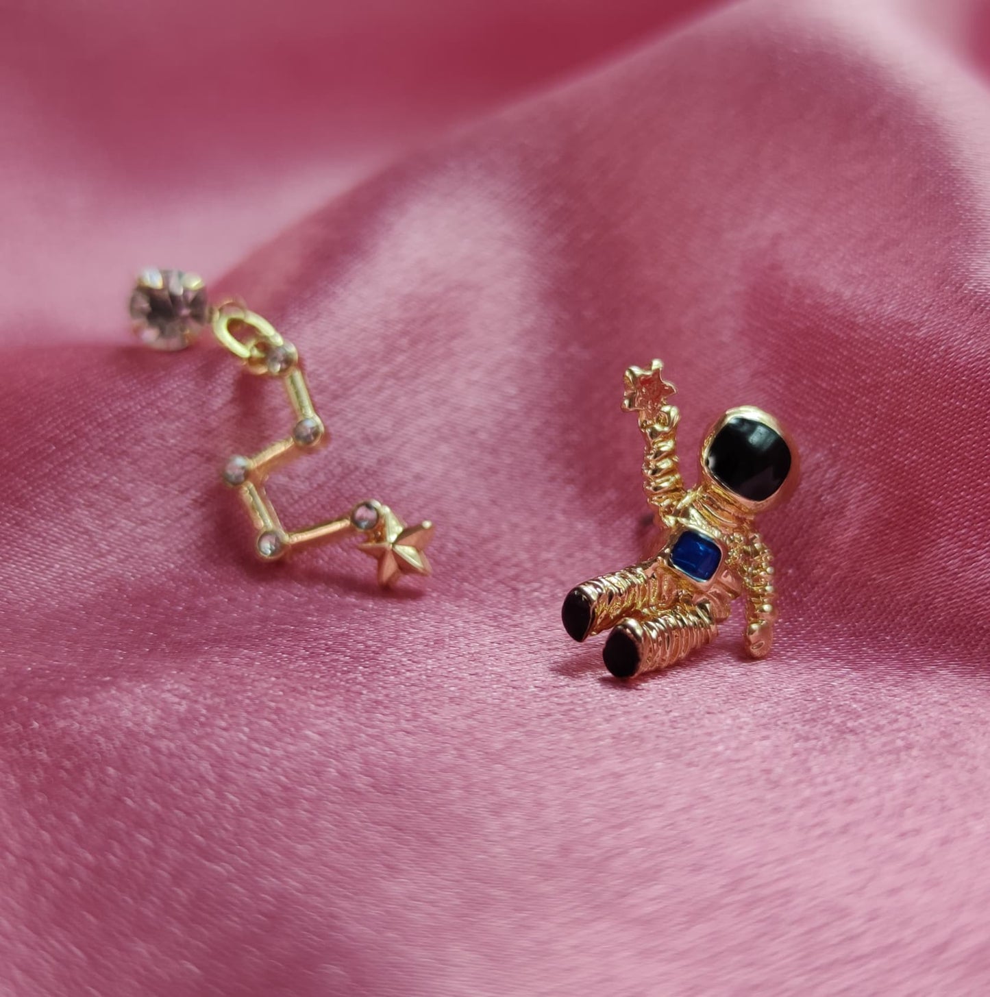 Aretes Astronauta y Constelación