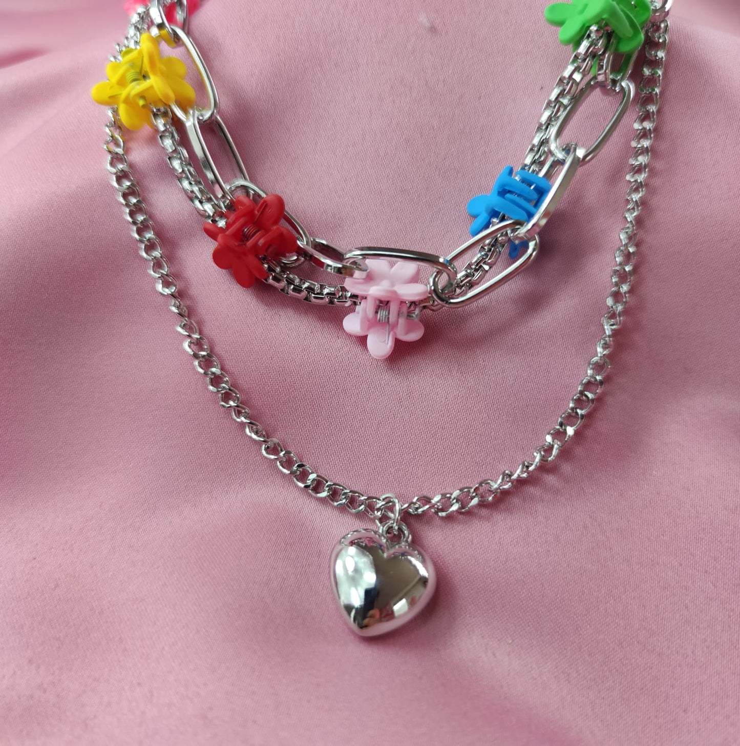 Chocker Clips Hair