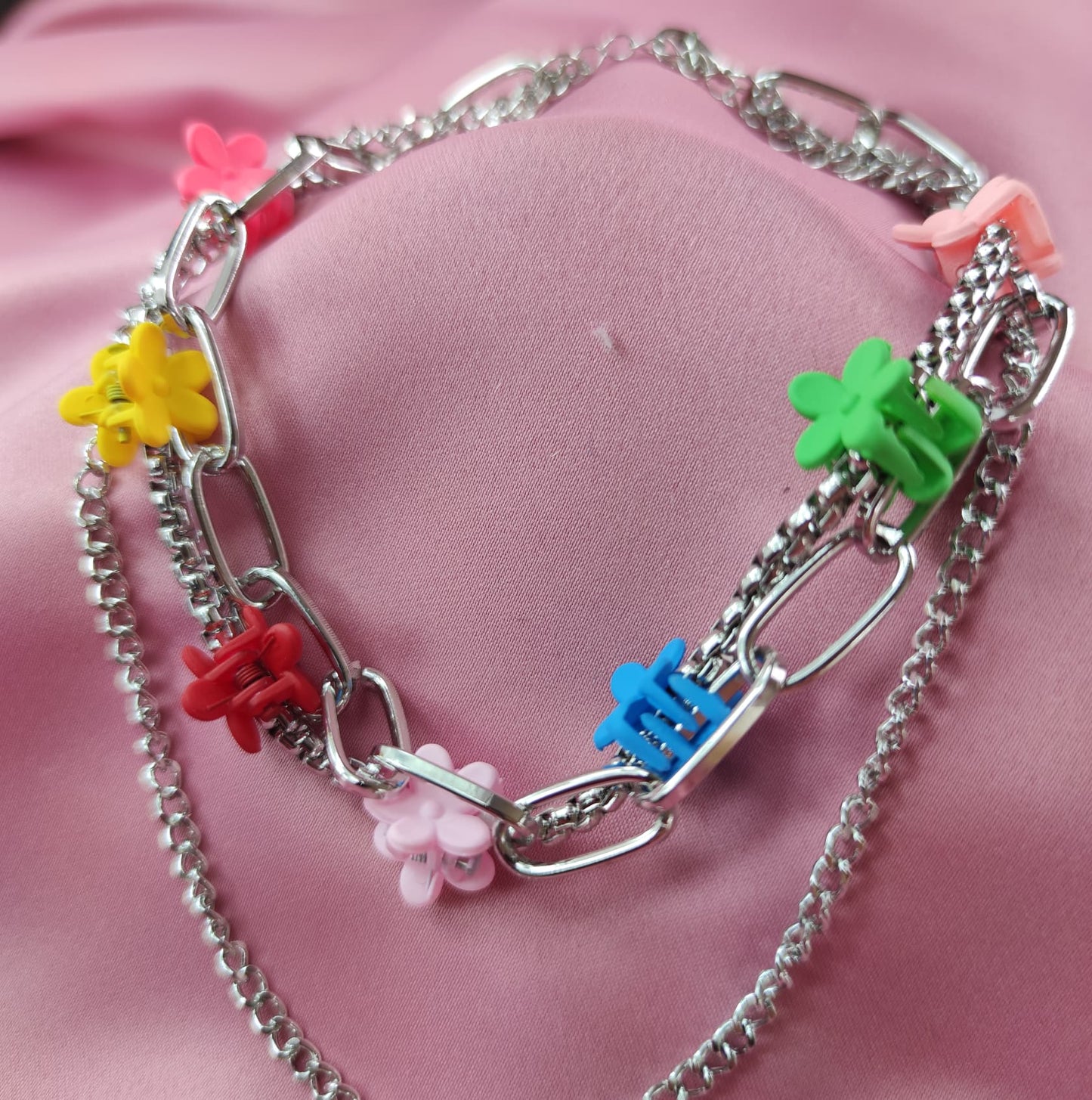 Chocker Clips Hair