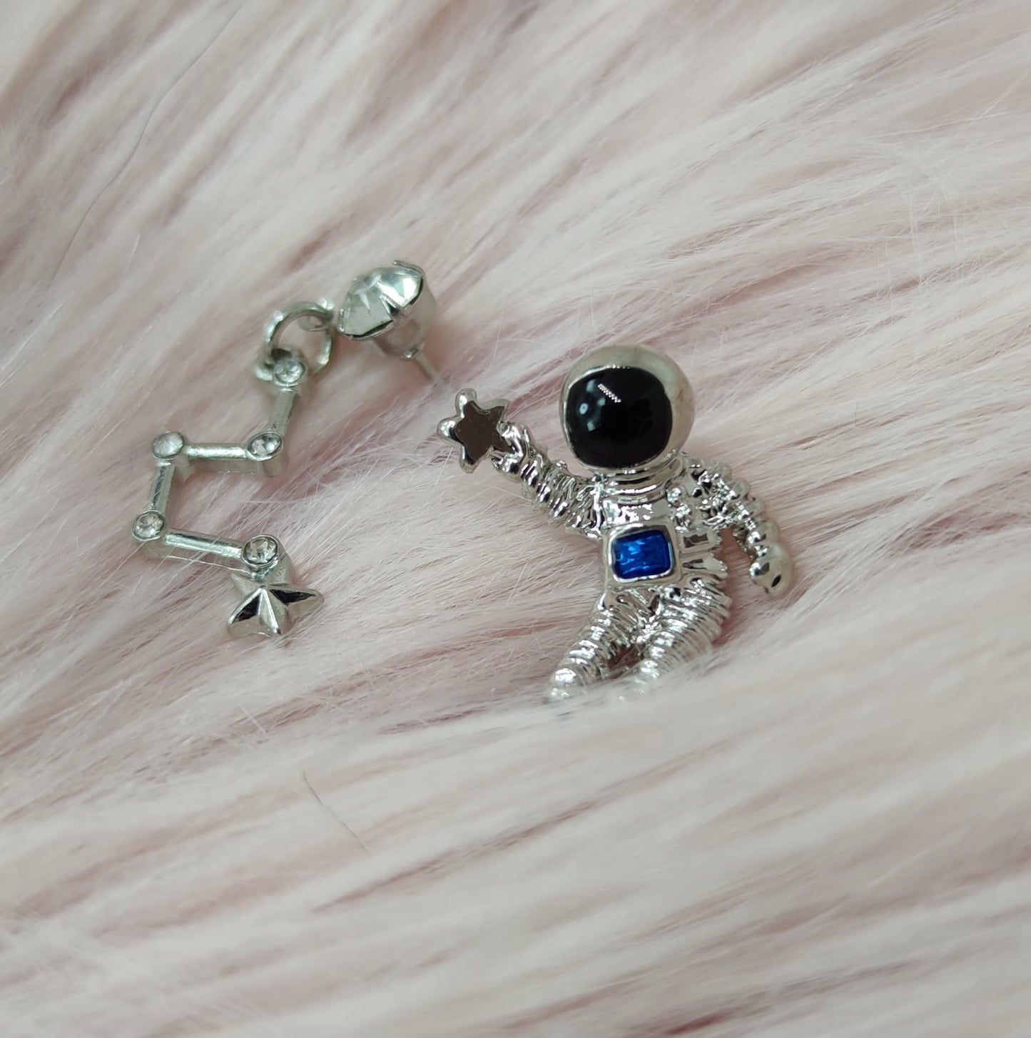 Aretes Astronauta y Constelación