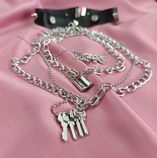 Chocker Chain Love and Keys