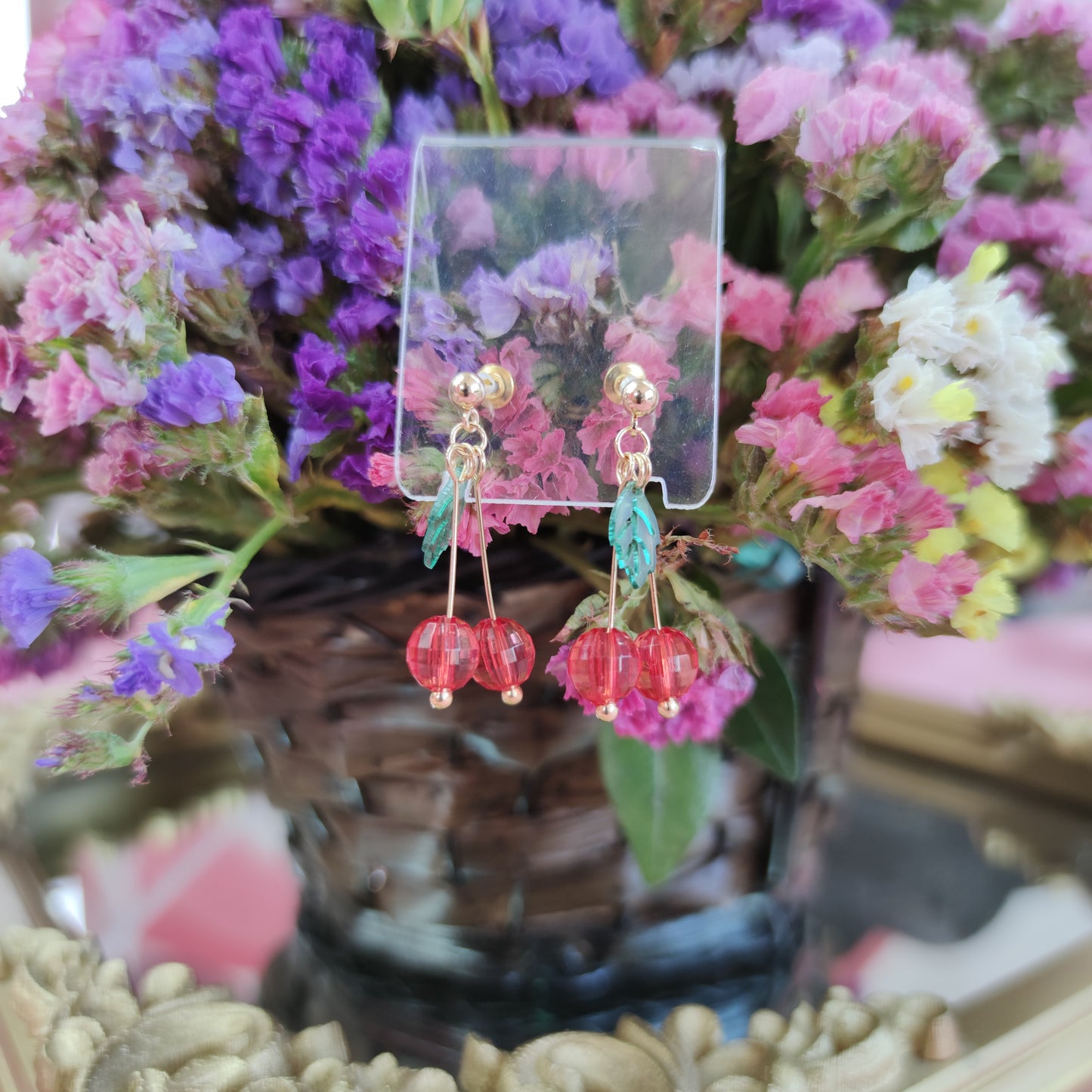Aretes Cereza Transparentes
