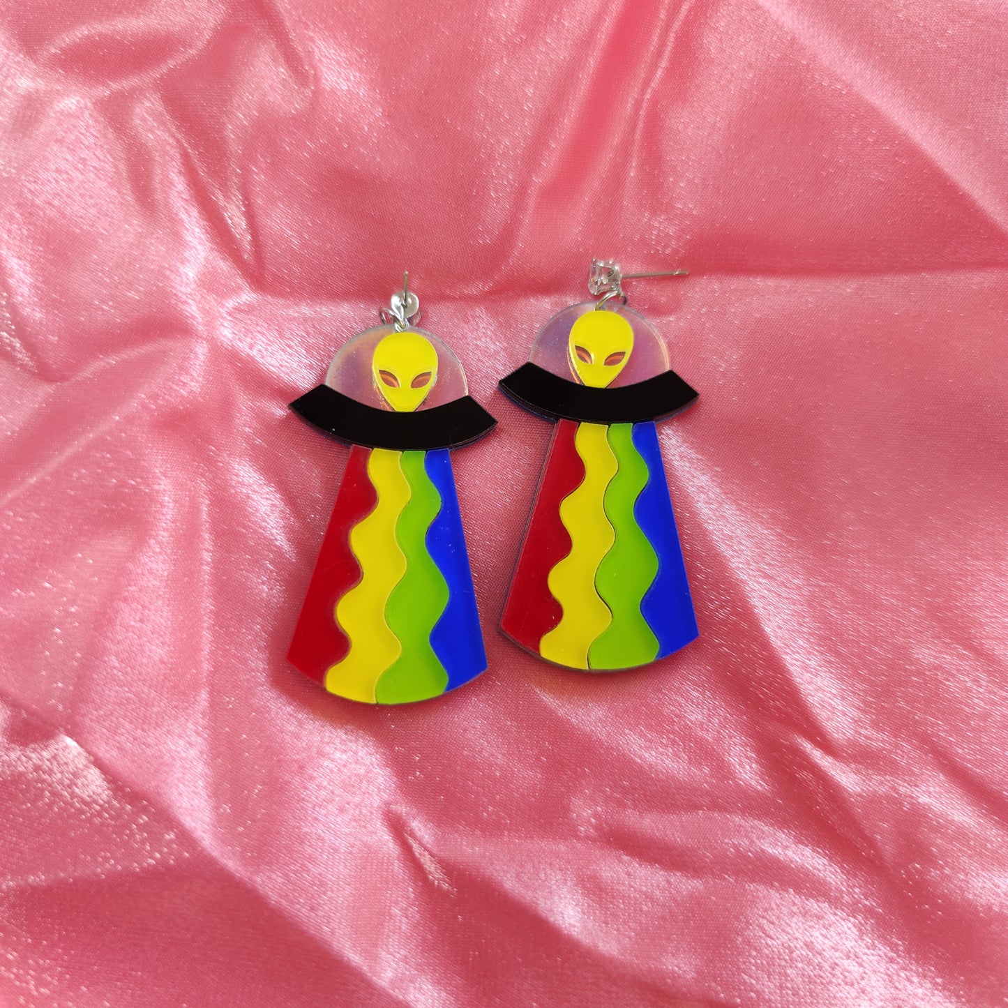 Aretes Nave Ovni Colores Acrílico