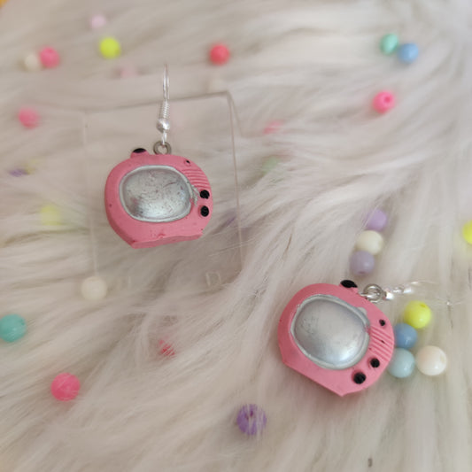 Aretes TV Rosa