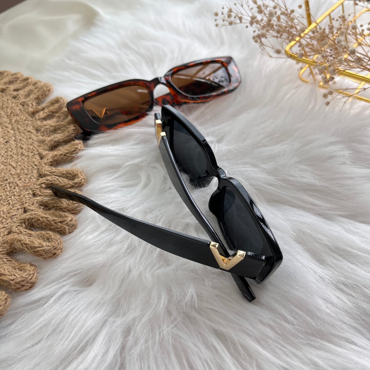 Sunnies Sepal V