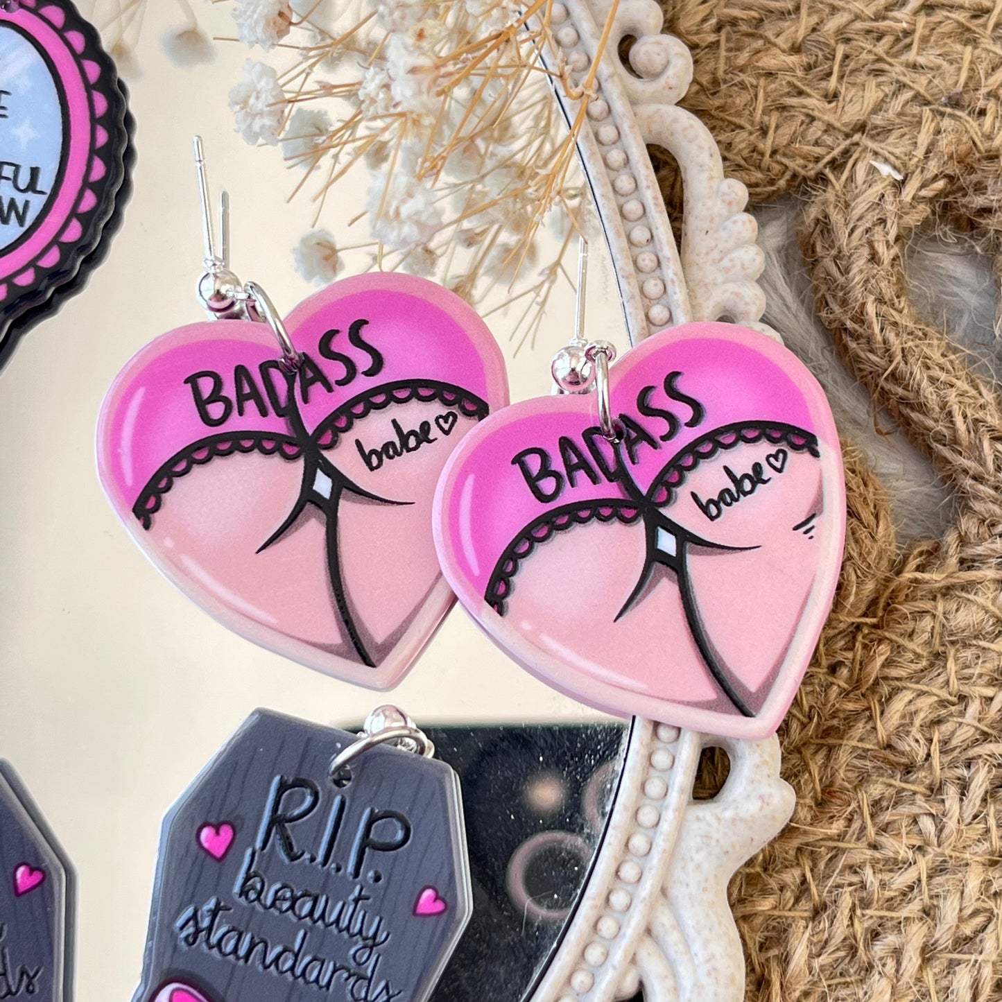 Aretes Beauty Standars