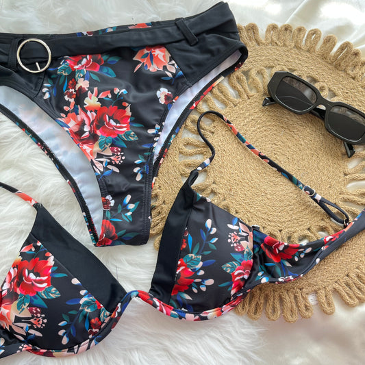 Bikini Rosella
