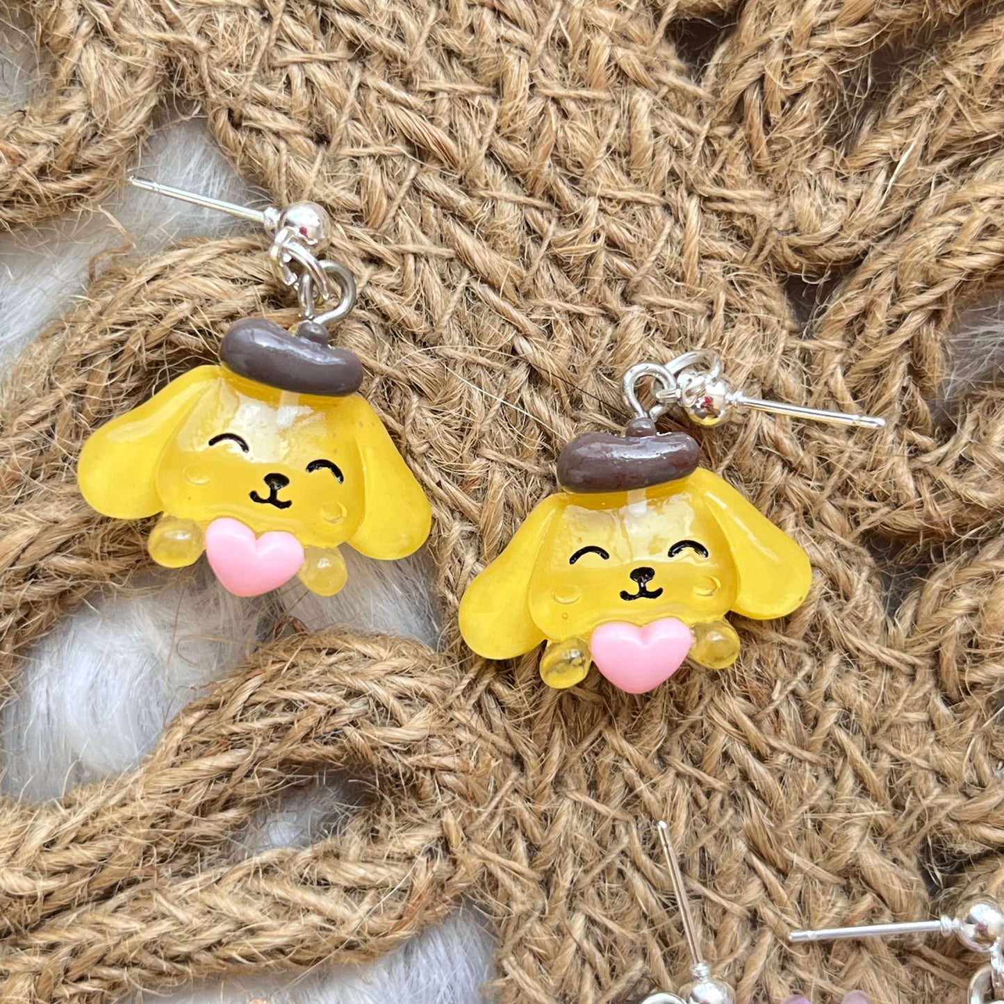 Aretes Sanrio Fiesta