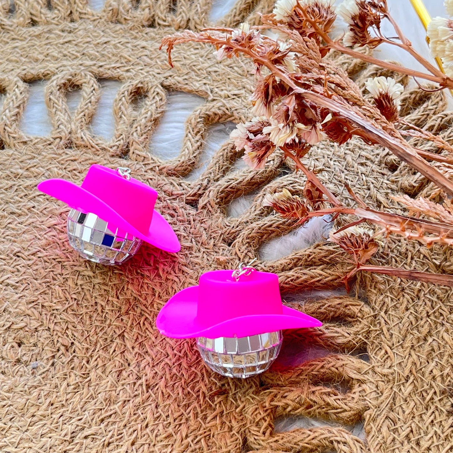 Aretes Sálvame